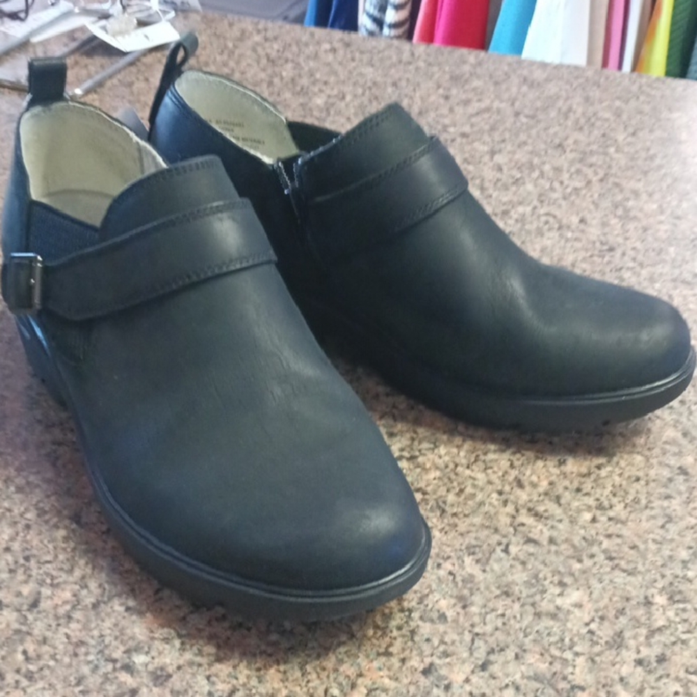 Men's Classic Black Leather Boots